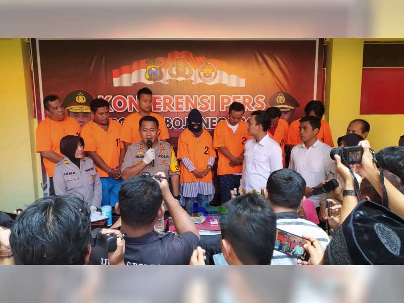 Ngecer Togel, Seorang Warga Ngasem Bojonegoro Ditangkap Polisi