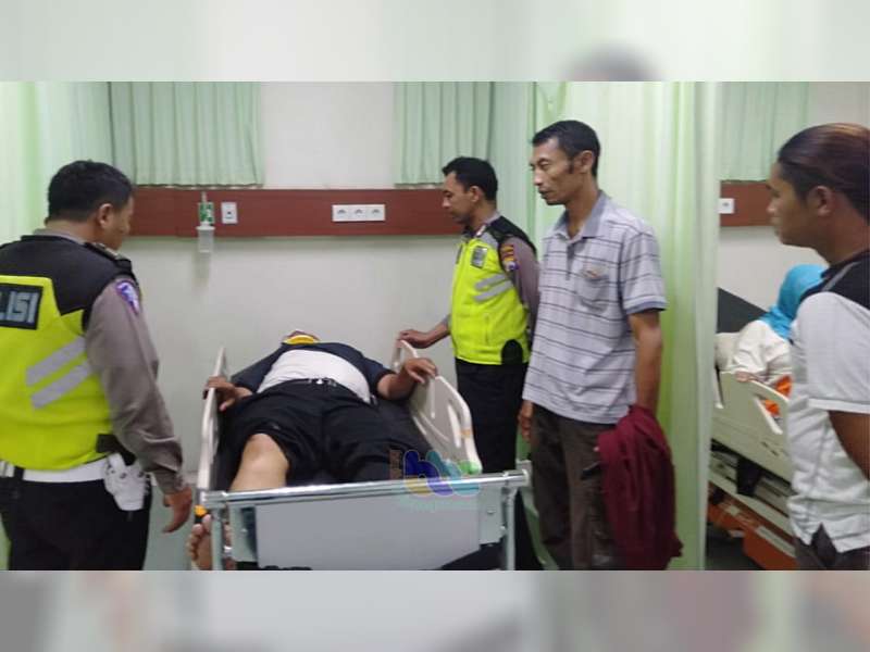 Mendadak Putar Balik, Supra Ditabrak Scoopy di Ngraho Bojonegoro, 3 Orang Luka-Luka