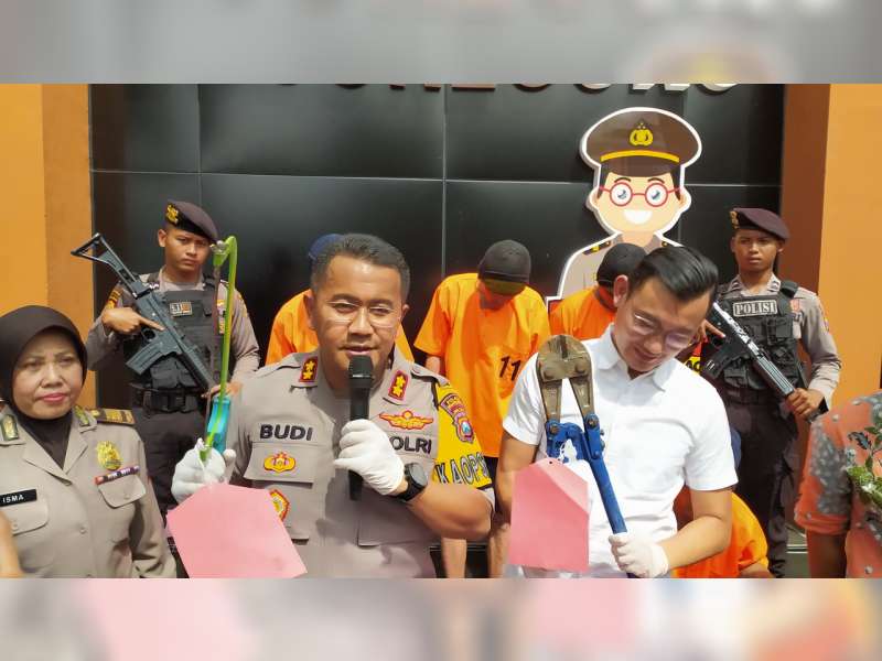 Polres Bojonegoro Tangkap 4 Anggota Sindikat Pencurian Kabel Telepon, 3 Orang Dilumpuhkan