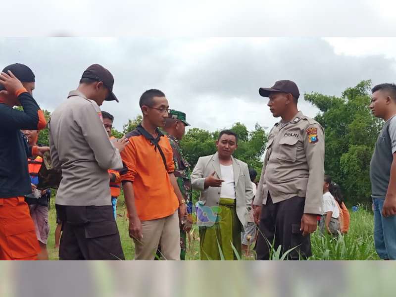 Pencarian Pelajar yang Tenggelam di Sungai Kasiman Bojonegoro, Sementara Dihentikan