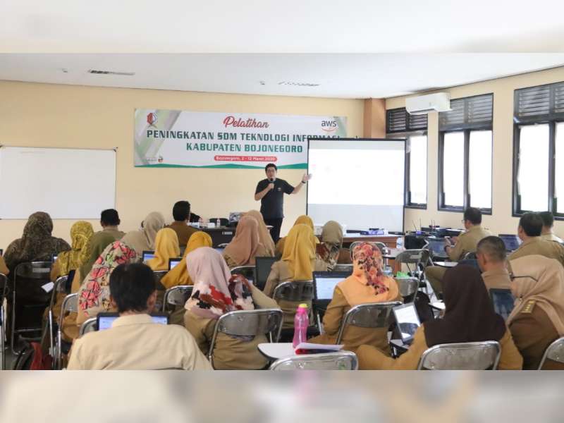 Pemkab Bojonegoro Siapkan Society 5.0 untuk Hadapi Revolusi Industri 4.0
