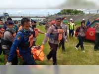 Sesosok Mayat Perempuan Ditemukan Mengapung di Bendung Gerak Bengawan Solo Bojonegoro