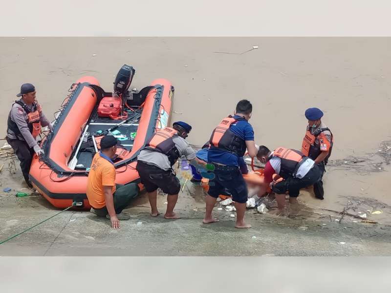 Mayat yang Ditemukan Mengapung di Bendung Gerak Bojonegoro, Identitasnya Telah Diketahui