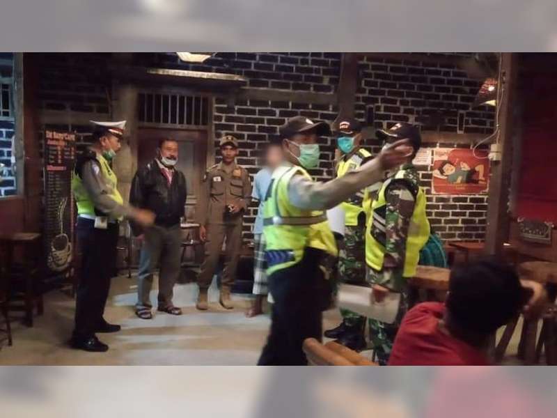 Aparat di Bojonegoro Akan Lakukan Tindakan Pembubaran Paksa Kerumunan Warga