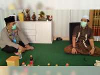 Bertemu KH Anwar Zahid, Kapolres Bojonegoro Minta Ulama Imbau Umat Taati Instruksi Pemerintah