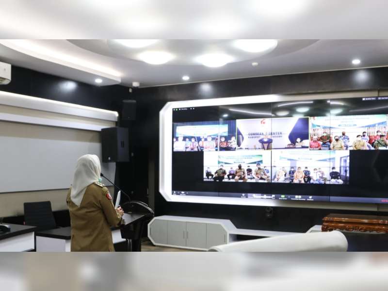 Bupati Bojonegoro Lakukan Pembinaan Kelompok Tani Penerima PPM Melalui Video Conference