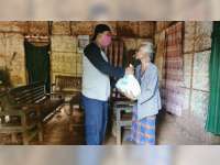 Jelang Ramadan, Muhammadiyah Blora Bagikan Paket Sembako pada Warga Kurang Mampu