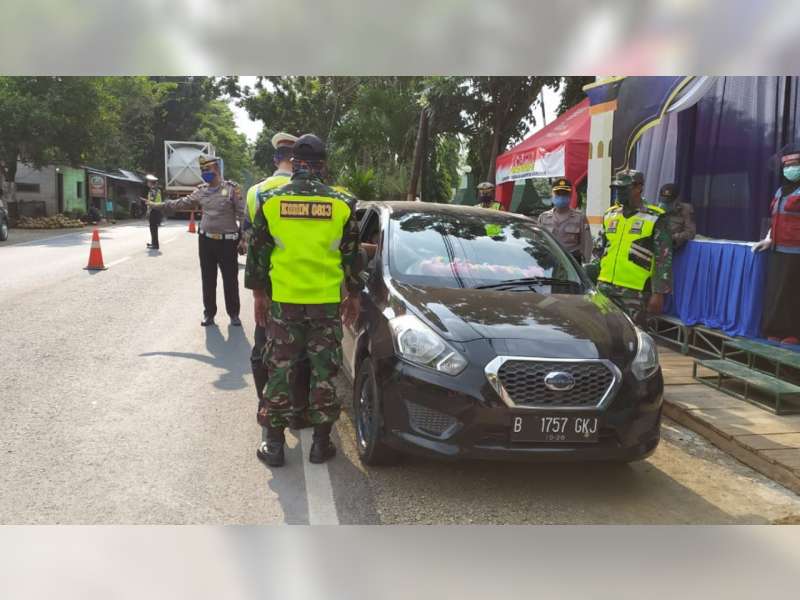 Sat Lantas Polres Bojonegoro Lakukan Penyekatan Pemudik dari Luar Wilayah Jatim