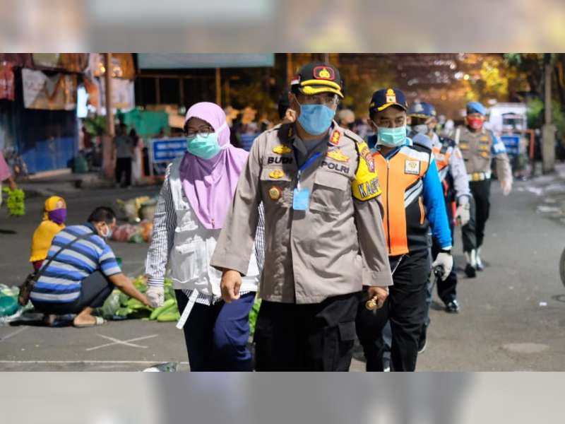 Kapolres Harap Pedagang Pasar Kota Bojonegoro Konsisten Patuhi Protokol Covid-19