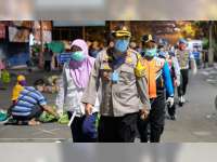 Kapolres Harap Pedagang Pasar Kota Bojonegoro Konsisten Patuhi Protokol Covid-19