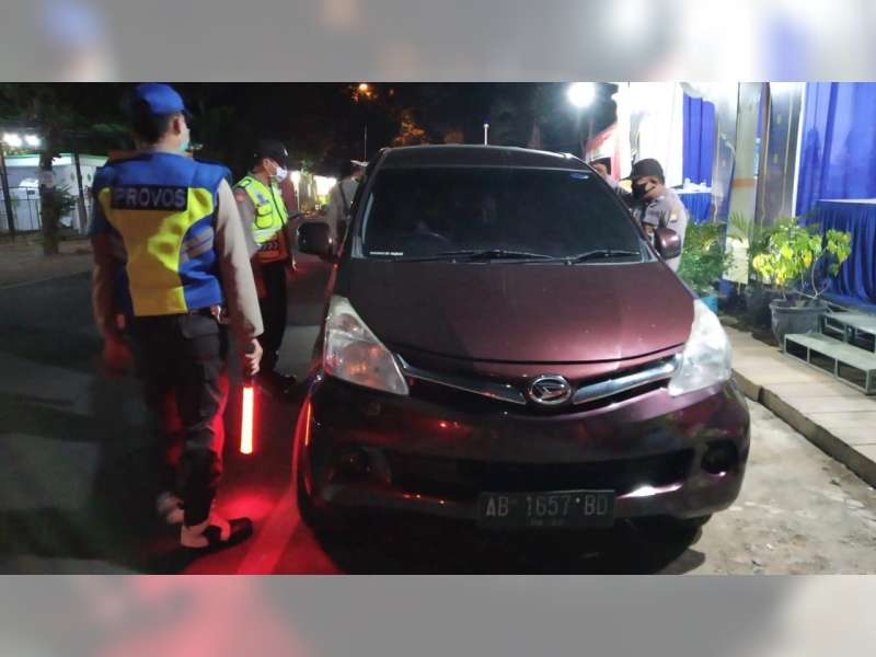 Larangan Mudik, Aparat Gabungan di Bojonegoro Halau 163 Kendaraan Pemudik dari Luar Kota