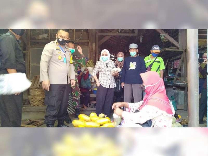 Kapolres, Dandim, dan Bupati Kunjungi Pasar Kota Bojonegoro, Pastikan Kondisinya Aman