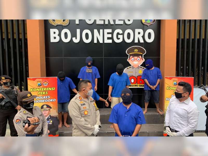 Sat Reskrim Polres Bojonegoro Tangkap Seorang Pemuda Pelaku Aksi Pornografi