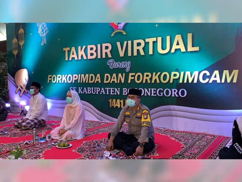 Sambut Idulfitri, Bupati Anna Muawanah Bersama Forkopimda Bojonegoro Gelar Takbir Virtual