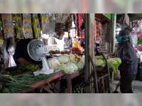 Harga Bawang Merah di Pasar Bojonegoro Berangsur Turun, Harga Cabai Anjlok