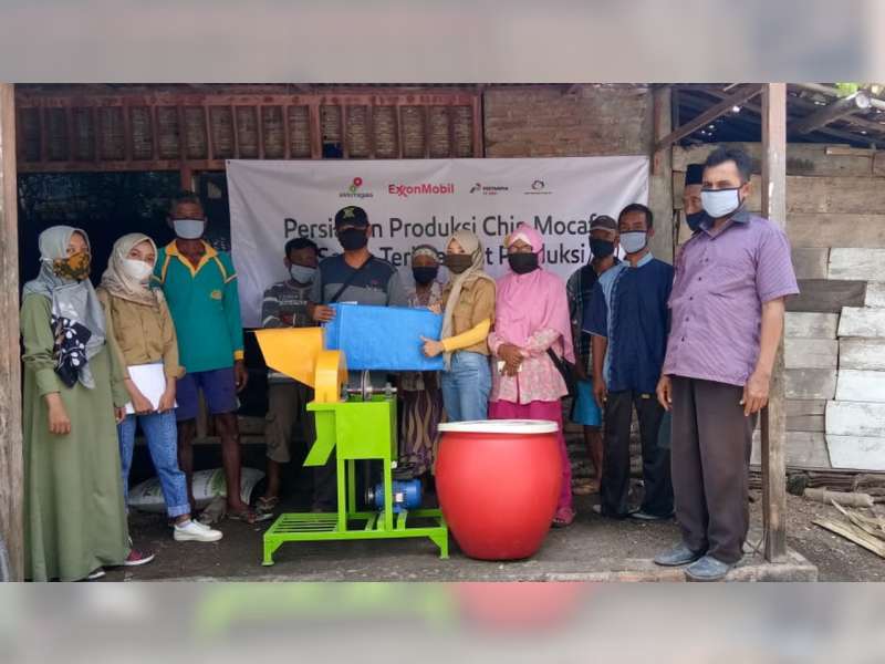 EMCL Serah Terimakan Alat Produksi Chip Mocaf ke KUB Kecamatan Dander Bojonegoro