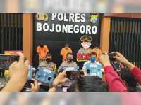 Polres Bojonegoro Tangkap 1 Orang Pengedar dan 2 Orang Anak Pemakai Pil Dobel L