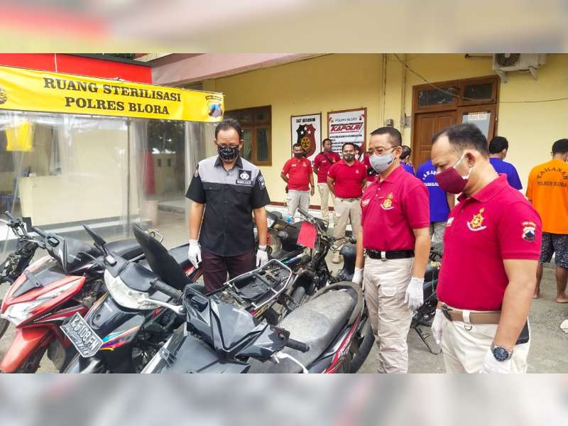 Satreskrim Polres Blora Amankan 4 Tersangka Pelaku Curanmor