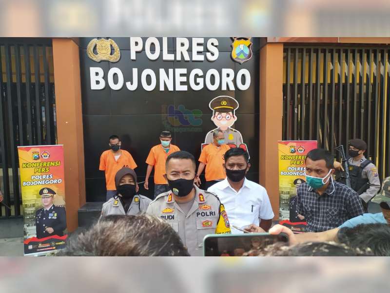 Polres Bojonegoro Tangkap 3 Orang Pelaku Penyalahgunaan Narkotika Jenis Sabu-Sabu