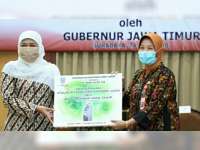 ﻿ Pemkab Bojonegoro Terima Mesin Anjungan Dukcapil Mandiri dari Gubernur Jawa Timur