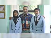 Melihat Potensi Kemampuan Bahasa, Siswa English Club SMPN 2 Sugihwaras, Bojonegoro