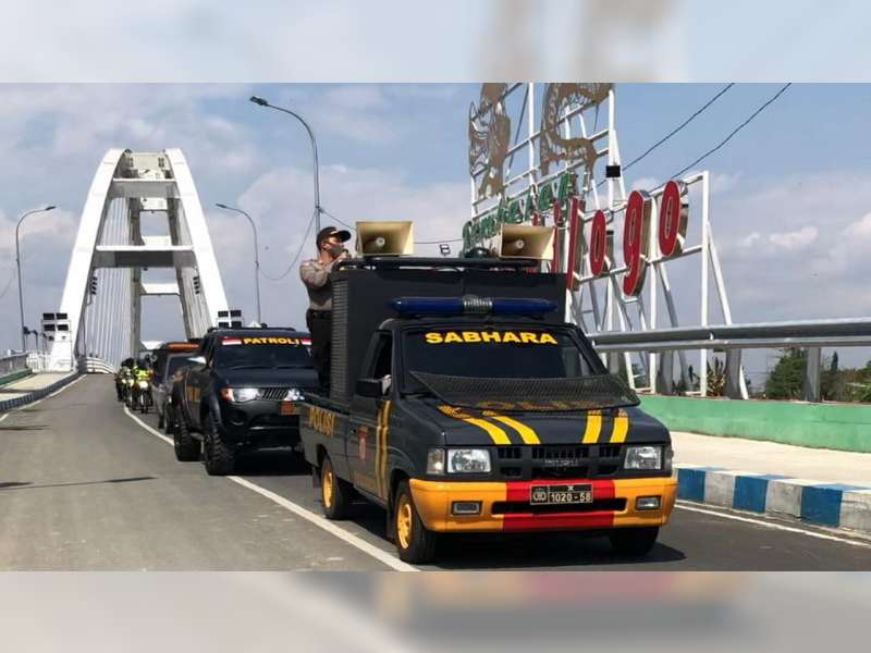 Aparat di Bojonegoro Gelar Patroli, Imbau Masyarakat Patuhi Protokol Kesehatan Covid-19