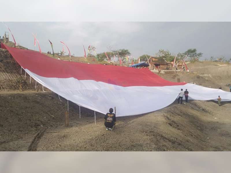 Bendera Merah Putih 'Raksasa' akan Dibentangkan di Lokasi Wisata Puthuk Kreweng, Bojonegoro