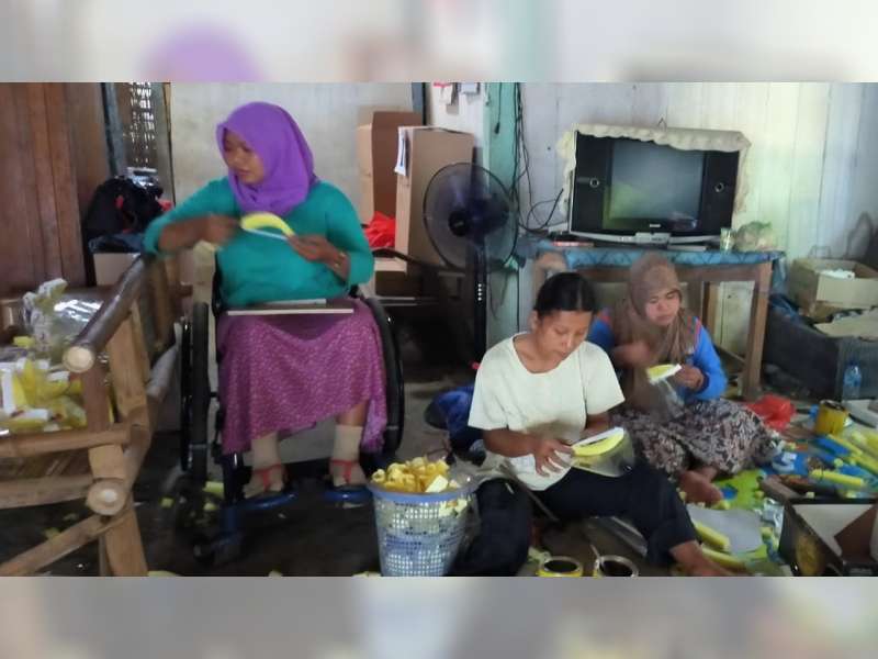 Face Shield Produksi Perempuan Disabilitas Blora Mulai Dibanjiri Pesanan