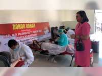 Peringati Hari Jadi ke-72, Polwan Polres Bojonegoro Gelar Bakti Sosial Donor Darah