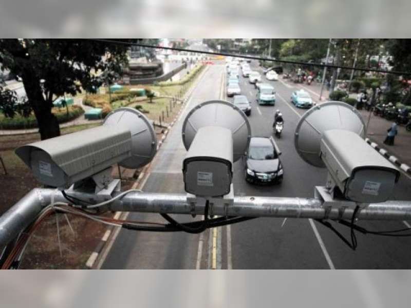 Penggunaan Teknologi untuk Mengurangi Angka Kecelakaan