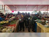 Polres Blora Bersama Forkopimda Bagikan 15 Ribu Masker Gratis