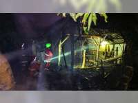 Diduga Akibat 'Bediang', Kandang Sapi Milik Warga Baureno Bojonegoro Terbakar