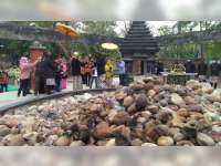 Peringatan Hari Jadi Bojonegoro 2020 Diawali dengan Prosesi Pengambilan Api di Khayangan Api 