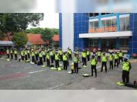 Antisipasi Long Weekend, Sat Lantas Polres Bojonegoro Gelar Apel Kesiapan Anggota