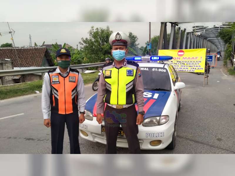 Pertimbangan Ekonomi, Alasan Pembukaan Jembatan Glendeng, Penghubung Bojonegoro-Tuban