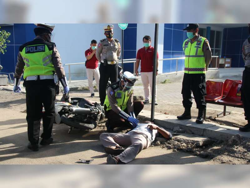 Tingkatkan Kemampuan, Polantas Bojonegoro Gelar Latihan Penanganan Kecelakaan Lalu-Lintas