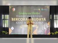 Wakil Bupati Bojonegoro Hadiri dan Buka Acara Pelatihan Pembuatan Suvenir Khas Bojonegoro