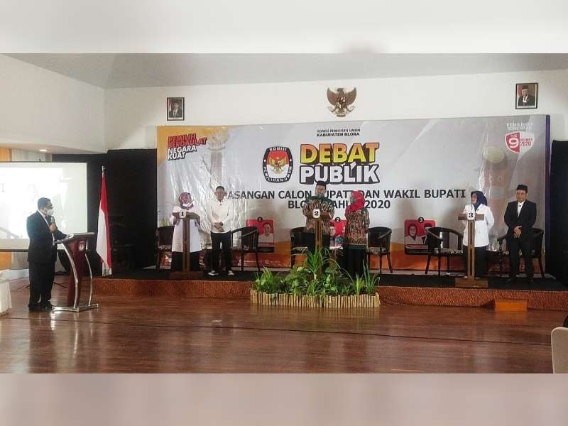 Debat Publik Terbuka Pilkada Blora 2020, Para Paslon Sampaikan Visi Misi Dengan Lancar