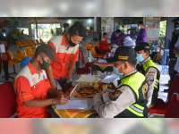 Polres Bojonegoro Gelar Tes Kesehatan Massal terhadap Pengemudi Angkutan Umum