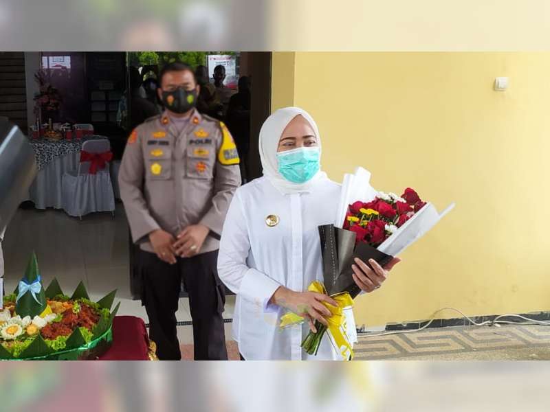 Peringatan Hari Ibu, Bupati Anna Muawanah Ajak Perempuan 