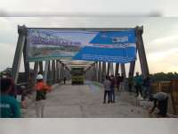 Selesai Dibangun, Jembatan Lume, Penghubung Bojonegoro-Blora Dilakukan 'Loading Test'