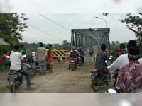 Jembatan Glendeng Penghubung Bojonegoro-Tuban, Kembali Dibuka Untuk Kendaraan R2