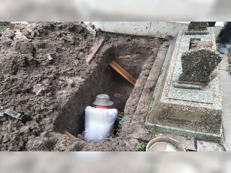 Sesosok Jasad yang Masih Utuh Ditemukan di Pemakaman Masjid Darussalam Bojonegoro