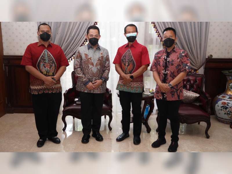 Minta Doa Restu , Komjen Listyo Sigit Silaturahmi ke Mantan Kapolri