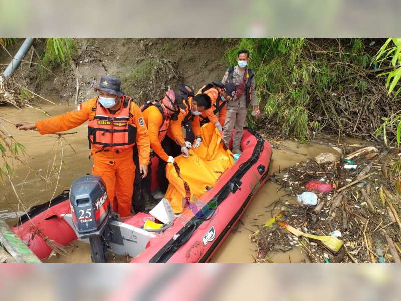 Sesosok Mayat Perempuan Warga Bojonegoro Ditemukan Mengapung di Bengawan Solo Tuban