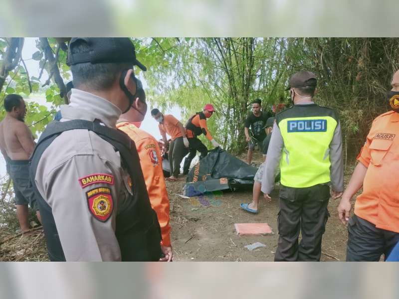 Mayat Laki-Laki Tanpa Identitas Ditemukan Mengapung di Bengawan Solo Baureno Bojonegoro