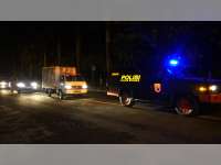 3.680 Vial Vaksin COVID-19 Tiba di Bojonegoro dengan Pengawalan Ketat Polisi