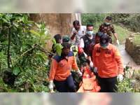 Sesosok Mayat Laki-laki Korban Bunuh Diri Ditemukan di Sungai Lusi, Blora