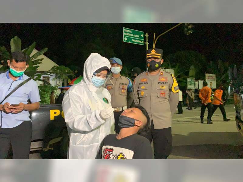 125 Orang Pengunjung Jembatan Sosrodilogo Bojonegoro Diswab Antigen, 2 Orang Positif