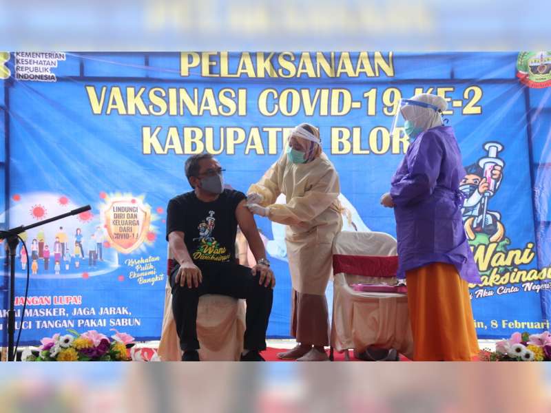 Bupati Blora Djoko Nugroho Lakukan Vaksinasi COVID-19 Tahap Kedua